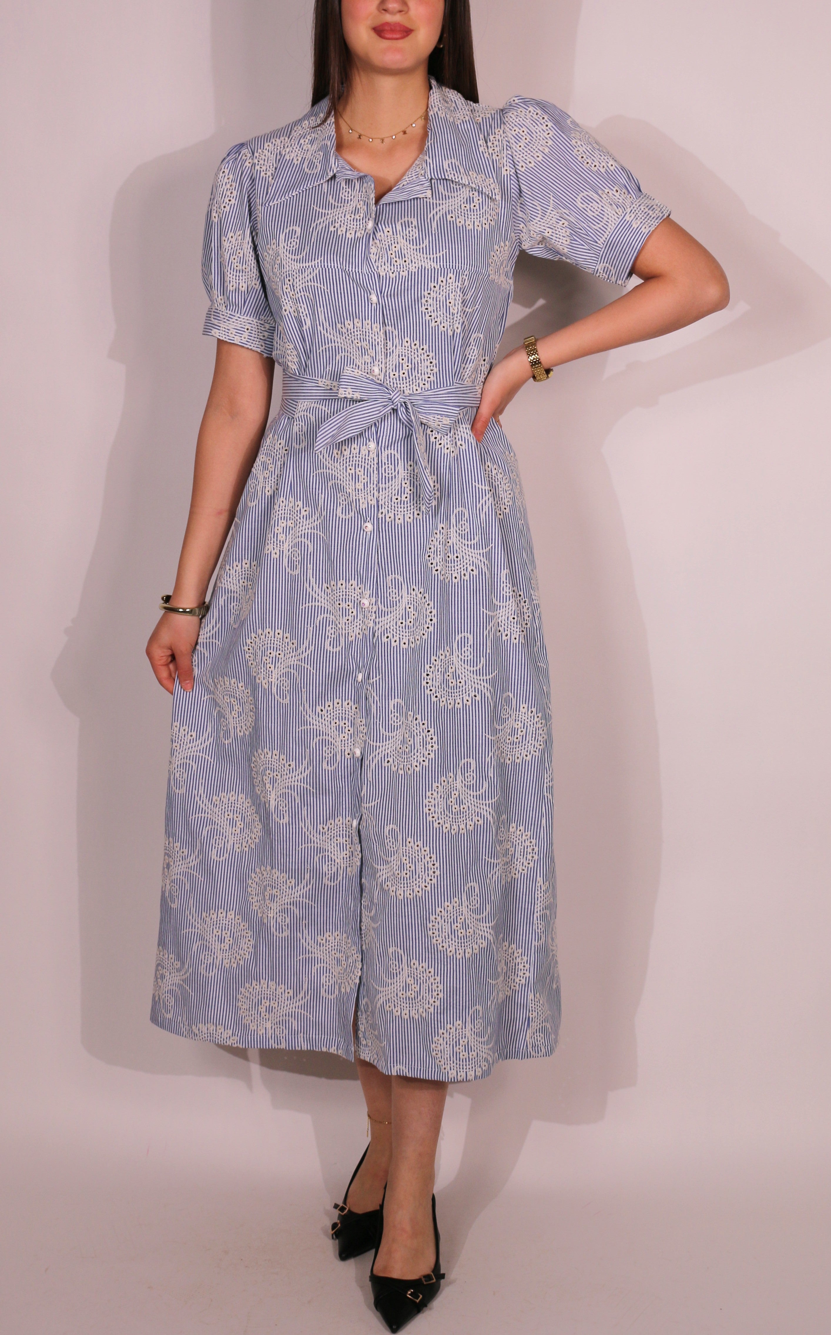 Robe NISRINE