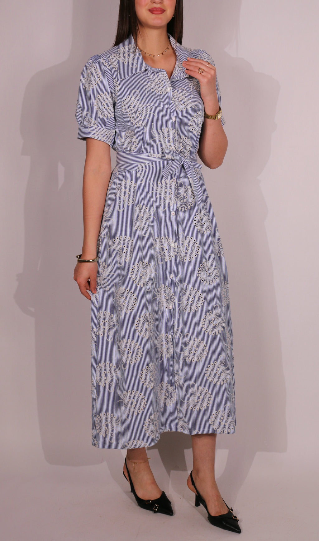 Robe NISRINE